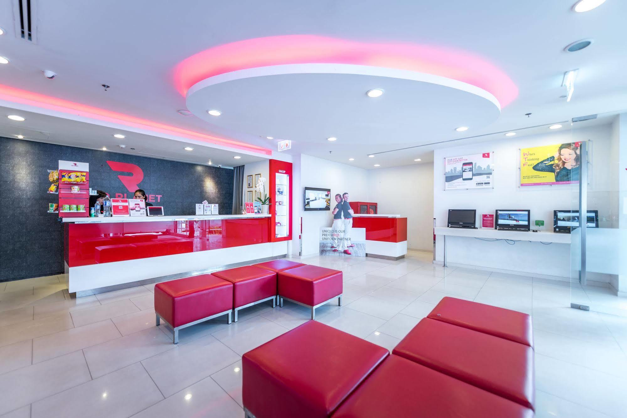 Red Planet Phuket Patong - Sha Extra Plus Exteriör bild